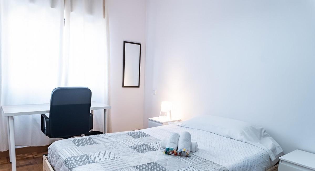 Adaptado Y Comodo Apartamento En Iturrama Pamplona Exterior photo